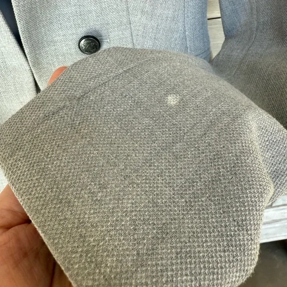 White House Black Market Light Gray Blazer - Picture 7 of 17